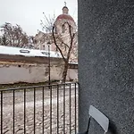 Ivis House Modern In Old Town With Balcony *