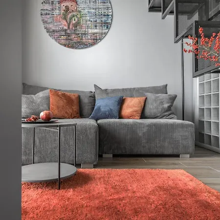 Ivis House Modern In Old Town With Balcony 아파트 *