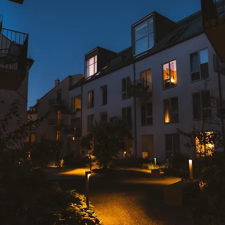 Ivis House Modern In Old Town With Balcony Апартаменты *