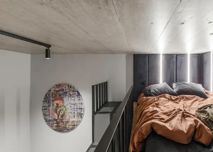 Апартаменты Ivis House Modern In Old Town With Balcony *