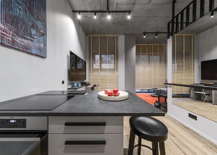 Ivis House Modern In Old Town With Balcony * Вильнюс