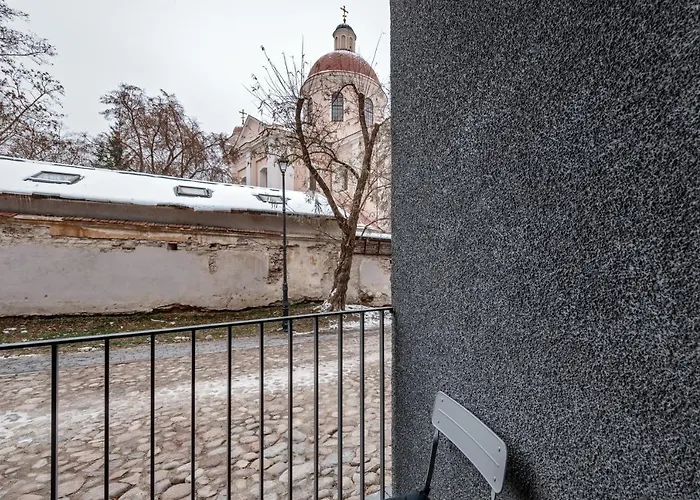 Ivis House Modern In Old Town With Balcony *